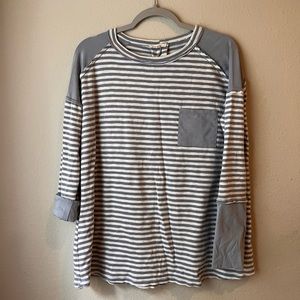 Women's Easel Brand Medium Long sleeve Top